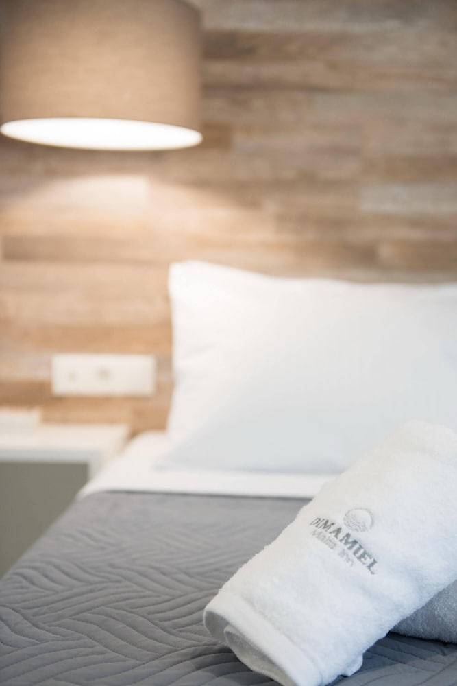 Dimamiel Malia Inn — Hotel rooms in Malia