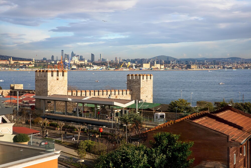 Royan Hotel Hagia Sophia Istanbul, A Member Of Radisson Individuals — Attractions in the area in Istanbul, Istanbul
