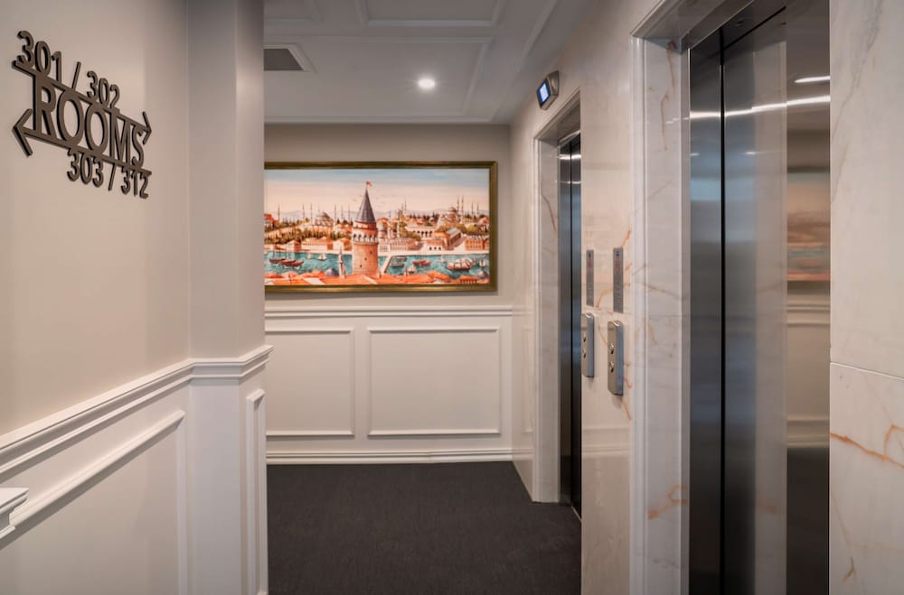 Royan Hotel Hagia Sophia Istanbul, A Member Of Radisson Individuals — Hotel building in Istanbul, Istanbul
