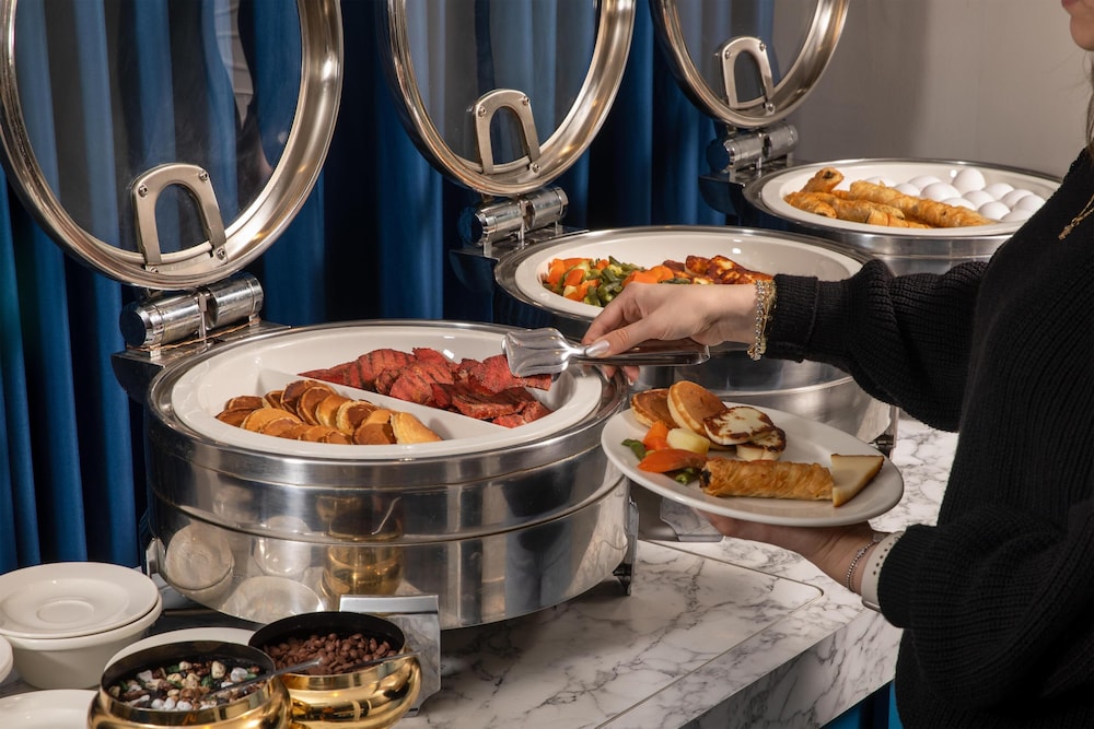 Royan Hotel Hagia Sophia Istanbul, A Member Of Radisson Individuals — Restaurant & bars in Istanbul, Istanbul