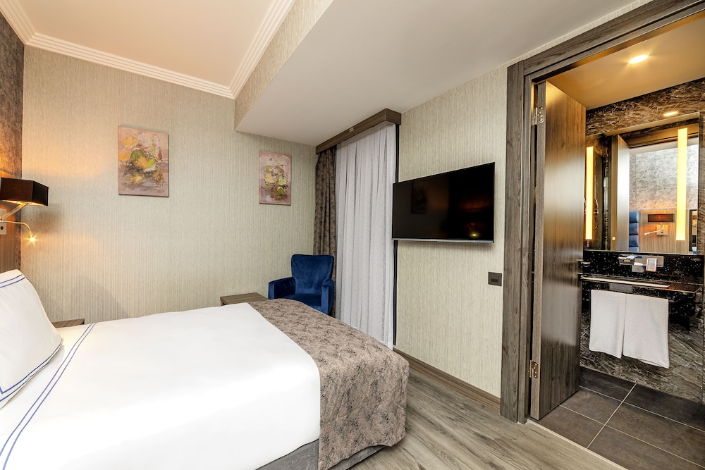 Demiray Hotel & Spa — Hotel rooms in Istanbul, Istanbul