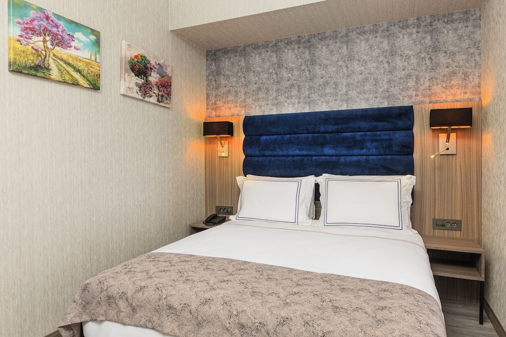 Demiray Hotel & Spa — Hotel rooms in Istanbul, Istanbul