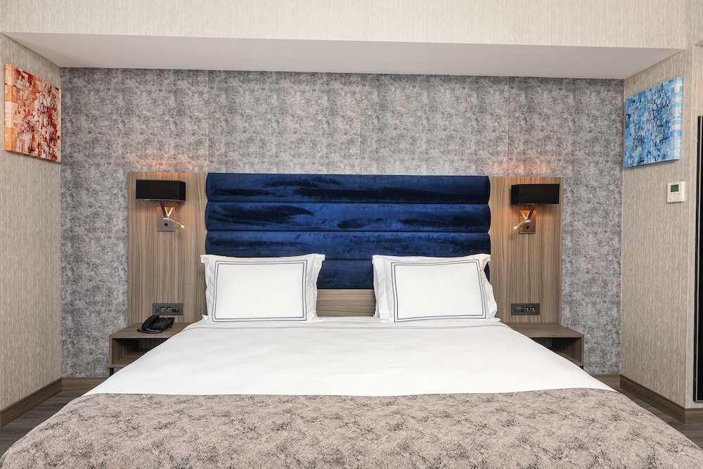 Demiray Hotel & Spa — Hotel rooms in Istanbul, Istanbul