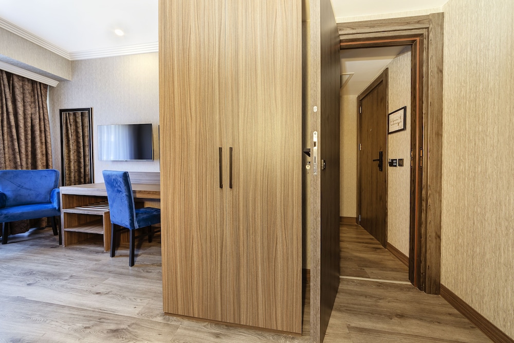 Demiray Hotel & Spa — Hotel rooms in Istanbul, Istanbul