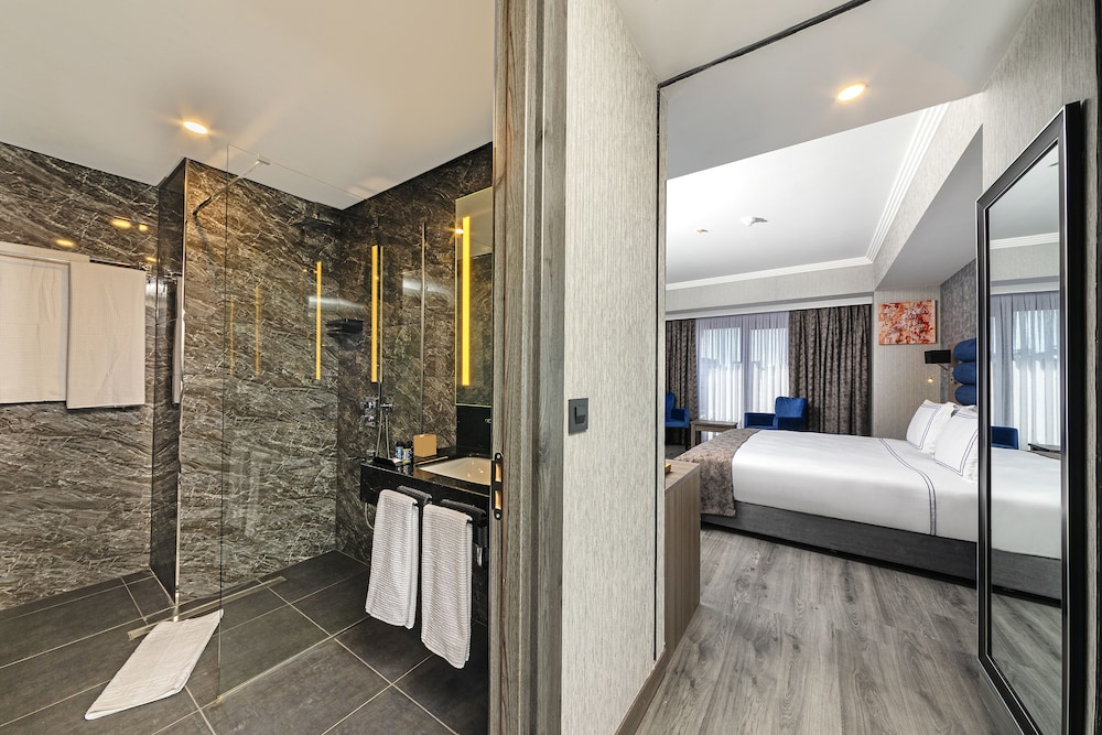 Demiray Hotel & Spa — Hotel rooms in Istanbul, Istanbul