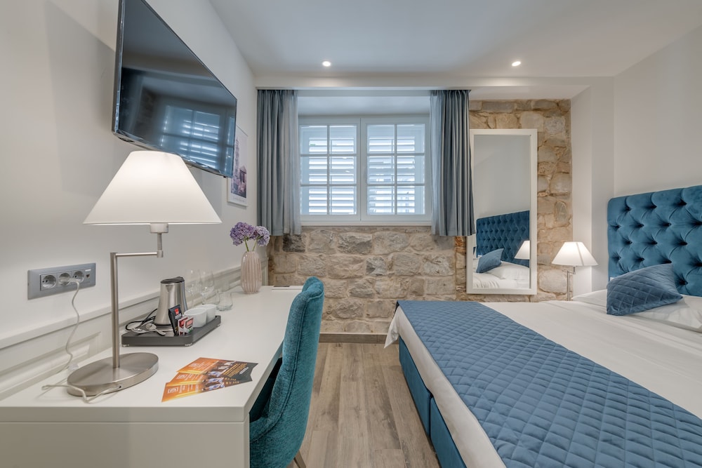 Stonemasons Heritage — Hotel rooms in Split, Split-Dalmatia