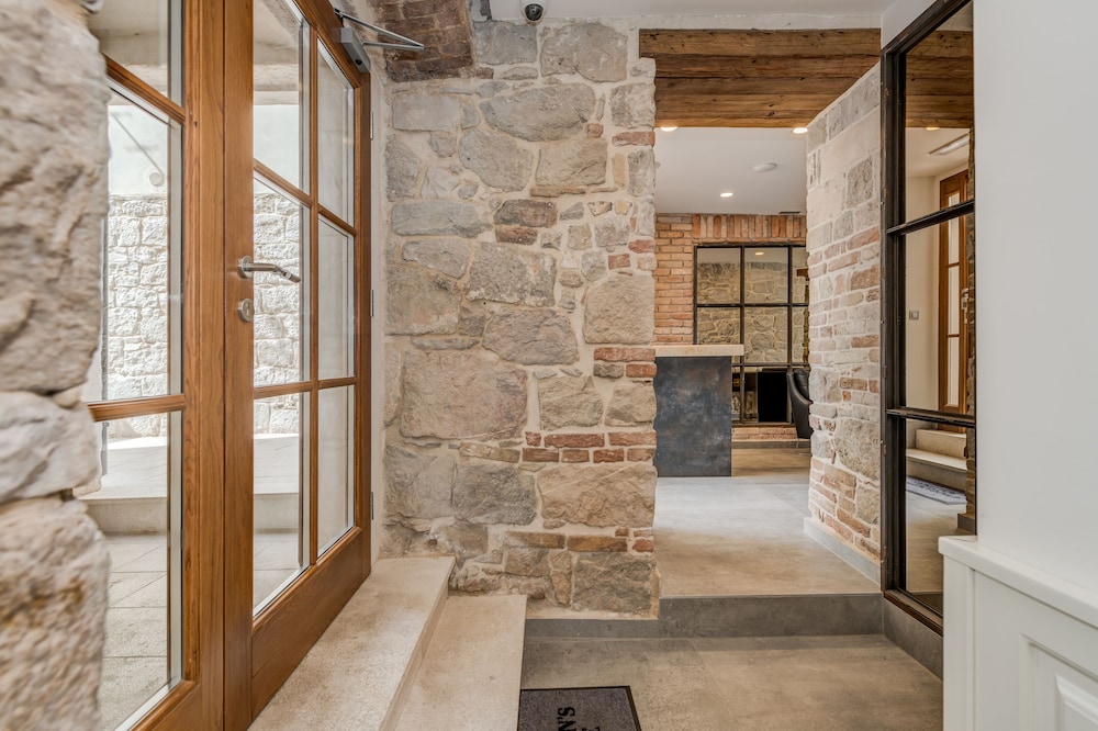 Stonemasons Heritage — Hotel building in Split, Split-Dalmatia