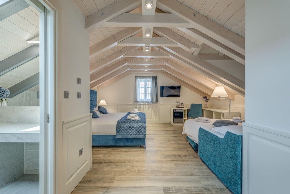 Stonemasons Heritage — Hotel rooms in Split, Split-Dalmatia