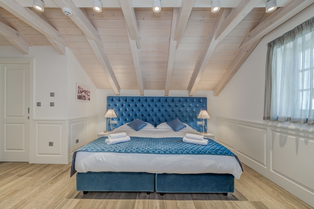 Stonemasons Heritage — Hotel rooms in Split, Split-Dalmatia