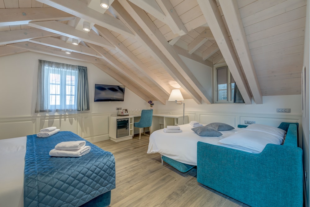 Stonemasons Heritage — Hotel rooms in Split, Split-Dalmatia