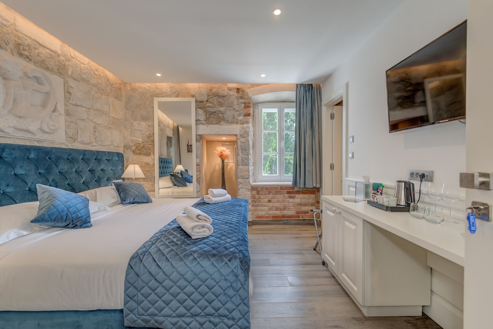Stonemasons Heritage — Hotel rooms in Split, Split-Dalmatia
