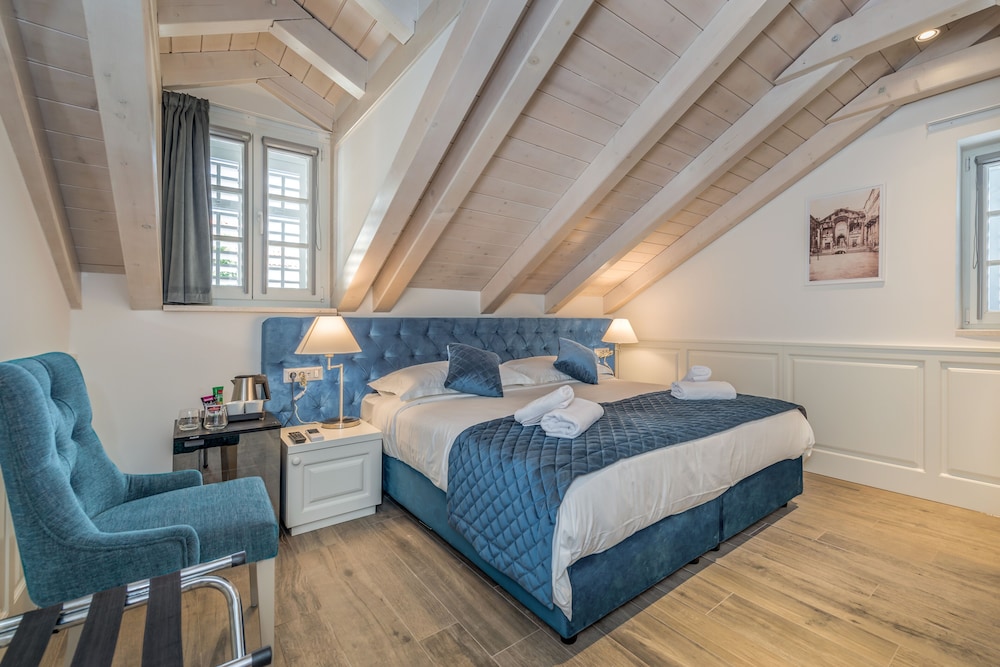 Stonemasons Heritage — Hotel rooms in Split, Split-Dalmatia