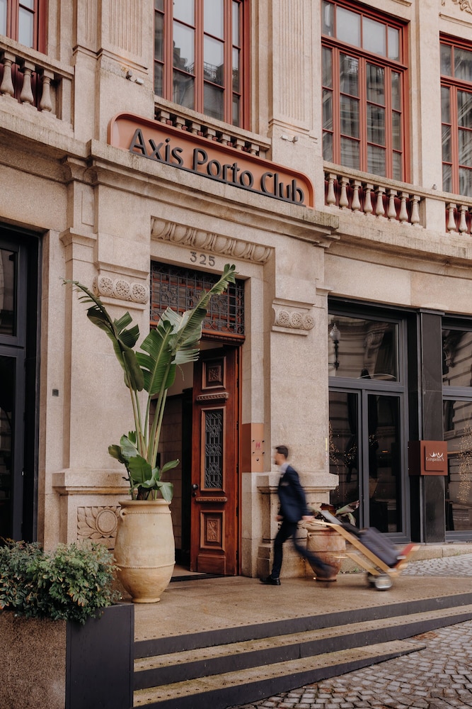 Axis Porto Club Aliados - zdjęcie 2
