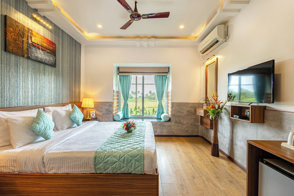 Salcete Beach Resort — Hotel rooms in Colva, Goa