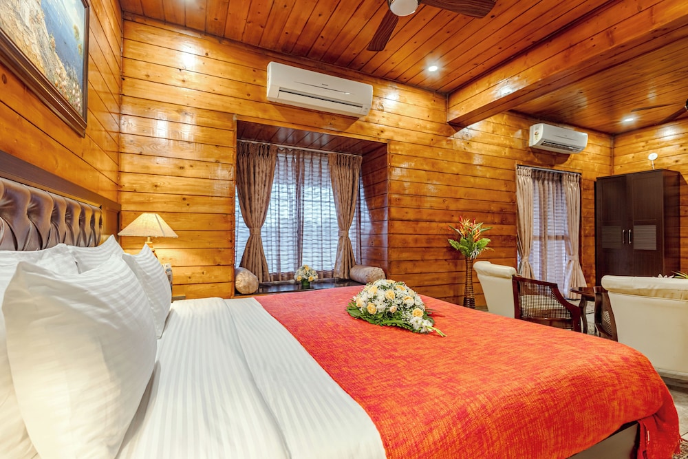 Salcete Beach Resort — Hotel rooms in Colva, Goa