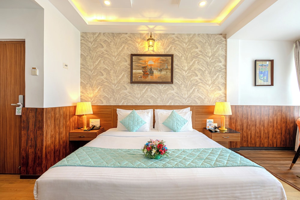 Salcete Beach Resort — Hotel rooms in Colva, Goa