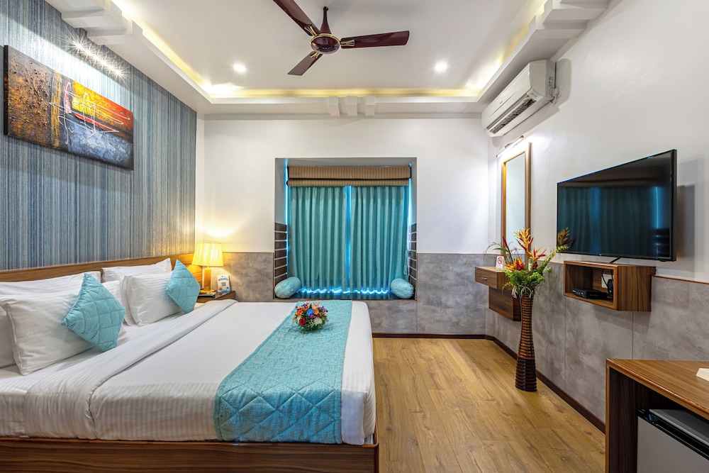 Salcete Beach Resort — Hotel rooms in Colva, Goa