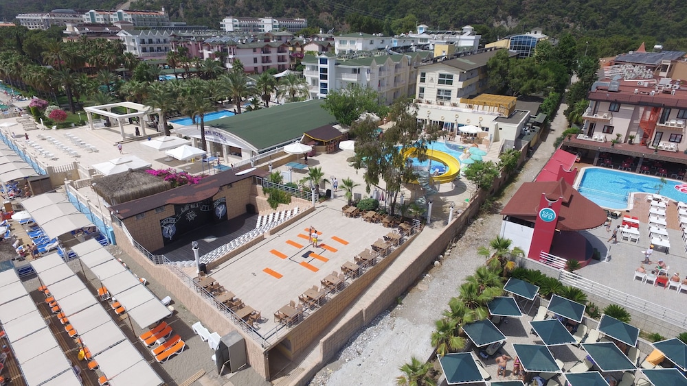 Club Hotel Sunbel - All Inclusive — Sports & recreation in Kemer