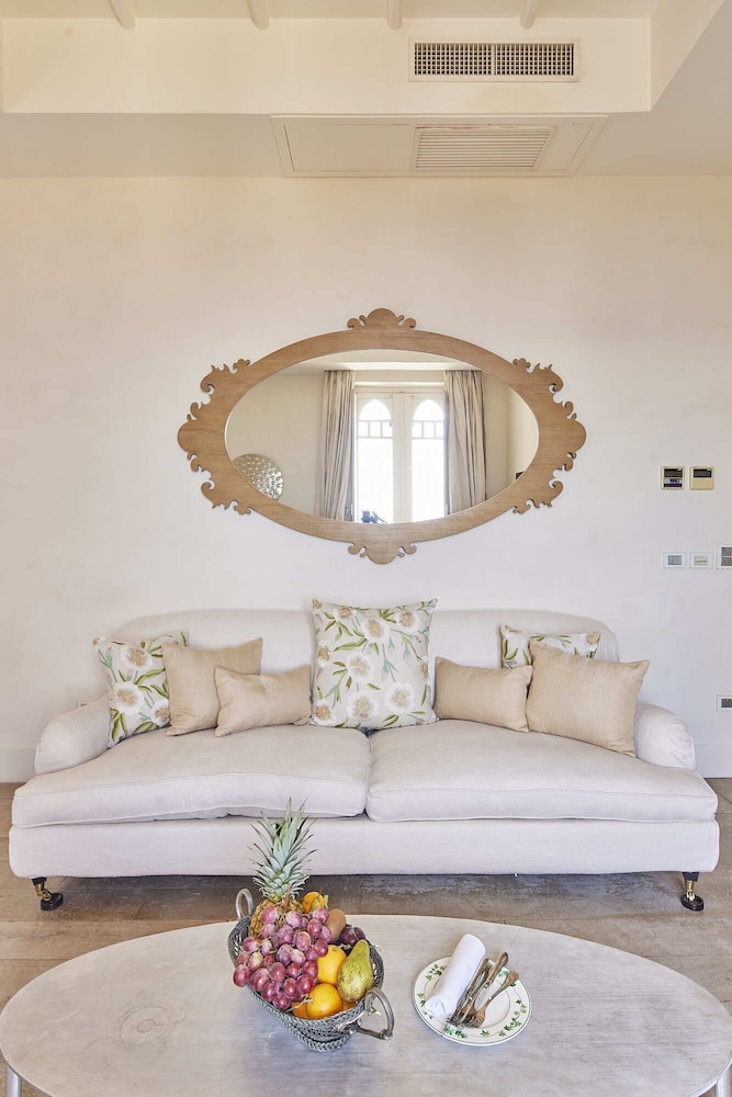 Palazzo Vecchio Taormina — Hotel rooms in Taormina, Sicily