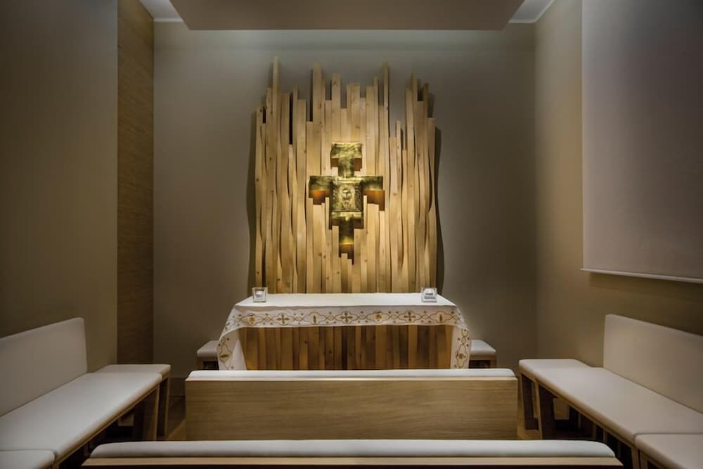 Hotel Il Cantico St. Peter — Hotel rooms in Rome, Lazio