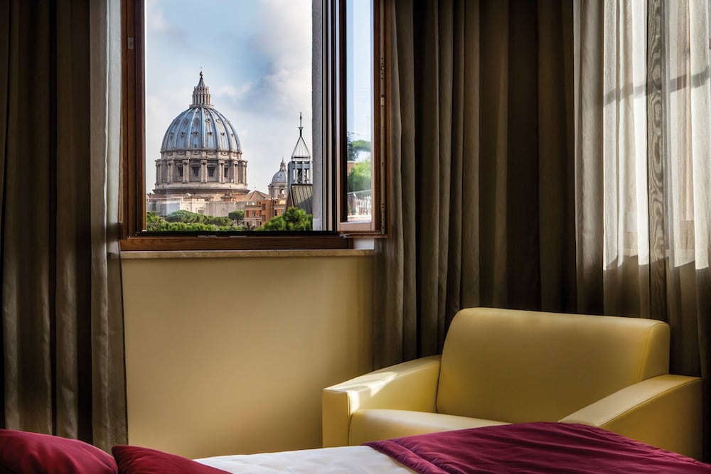 Hotel Il Cantico St. Peter — Hotel rooms in Rome, Lazio