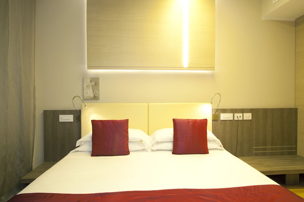 Hotel Il Cantico St. Peter — Hotel rooms in Rome, Lazio