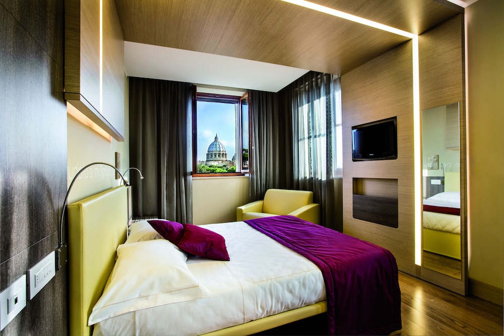 Hotel Il Cantico St. Peter — Hotel rooms in Rome, Lazio