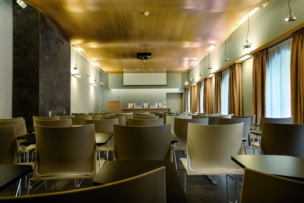 Hotel Il Cantico St. Peter — Restaurant & bars in Rome, Lazio
