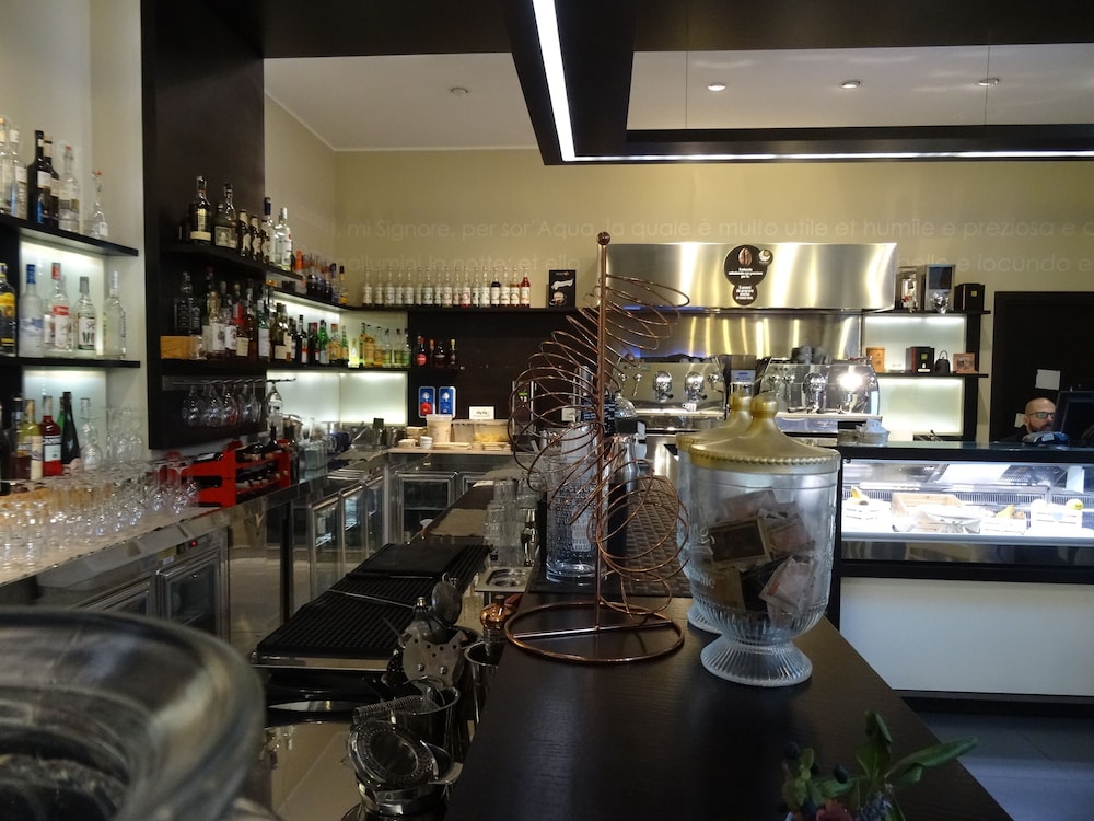Hotel Il Cantico St. Peter — Restaurant & bars in Rome, Lazio