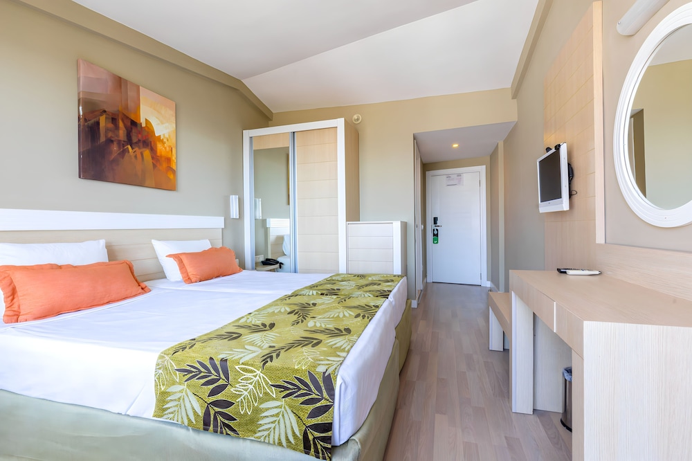 Akdora Elite Hotel & Spa All Inclusive — Hotel rooms in Side