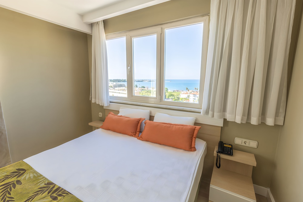 Akdora Elite Hotel & Spa All Inclusive — Hotel rooms in Side