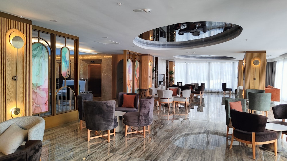 Side Zeugma Hotel — Restaurant & bars in Side