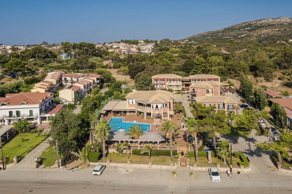 Makis Hotel Skala — Main photo in Skala (Kefalonia), Ionian Islands