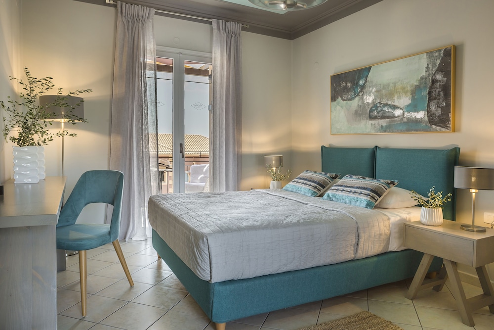 Makis Hotel Skala — Hotel rooms in Skala (Kefalonia), Ionian Islands