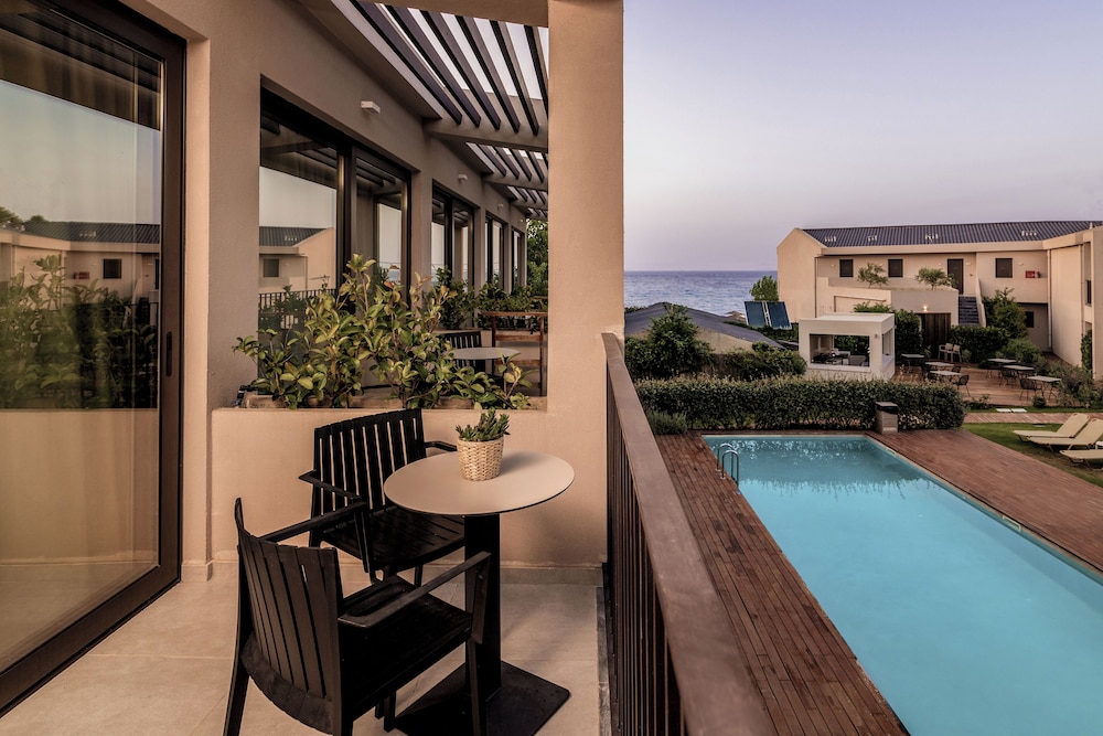 New Beach Hotel — Swimming pool in Tsilivi, Ionian Islands