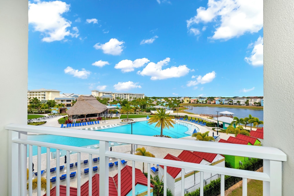 Embassy Suites By Hilton Orlando Sunset Walk — Swimming pool in Kissimmee, Florida