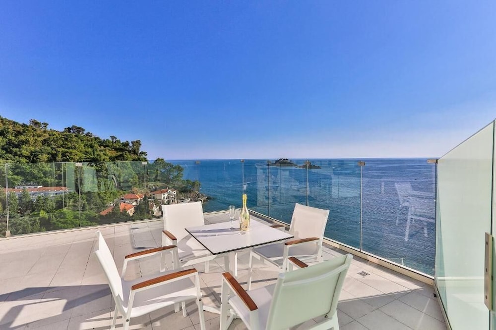 Hotel Rivijera — Attractions in the area in Petrovac, Budva Municipality