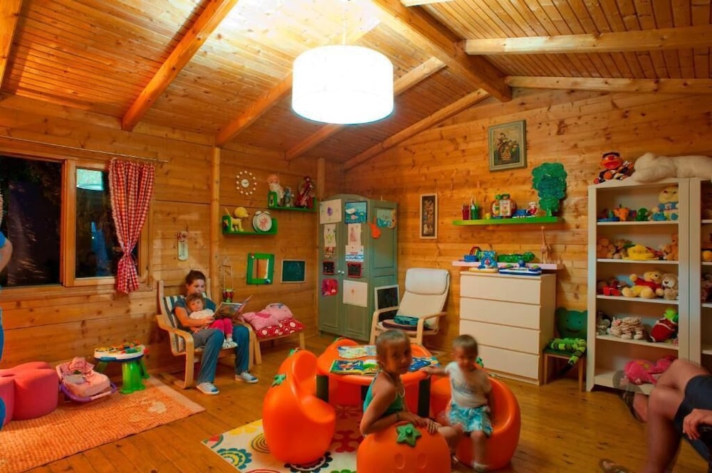 Hotel Rivijera — Attractions for children in Petrovac, Budva Municipality