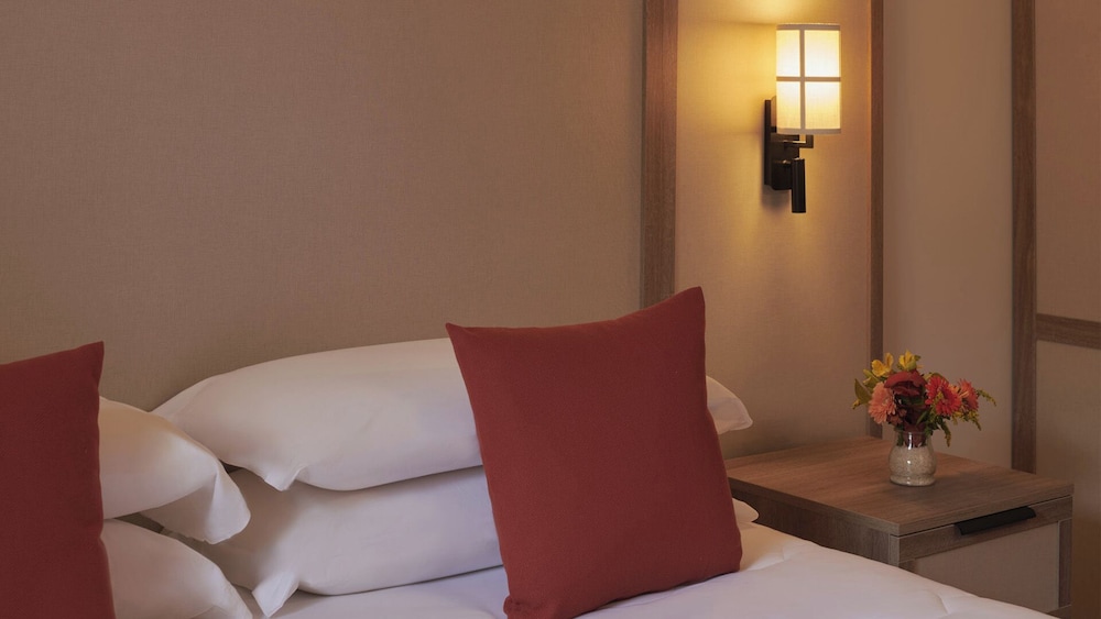 Calaserena Resort — Hotel rooms in Maracalagonis, Sardinia