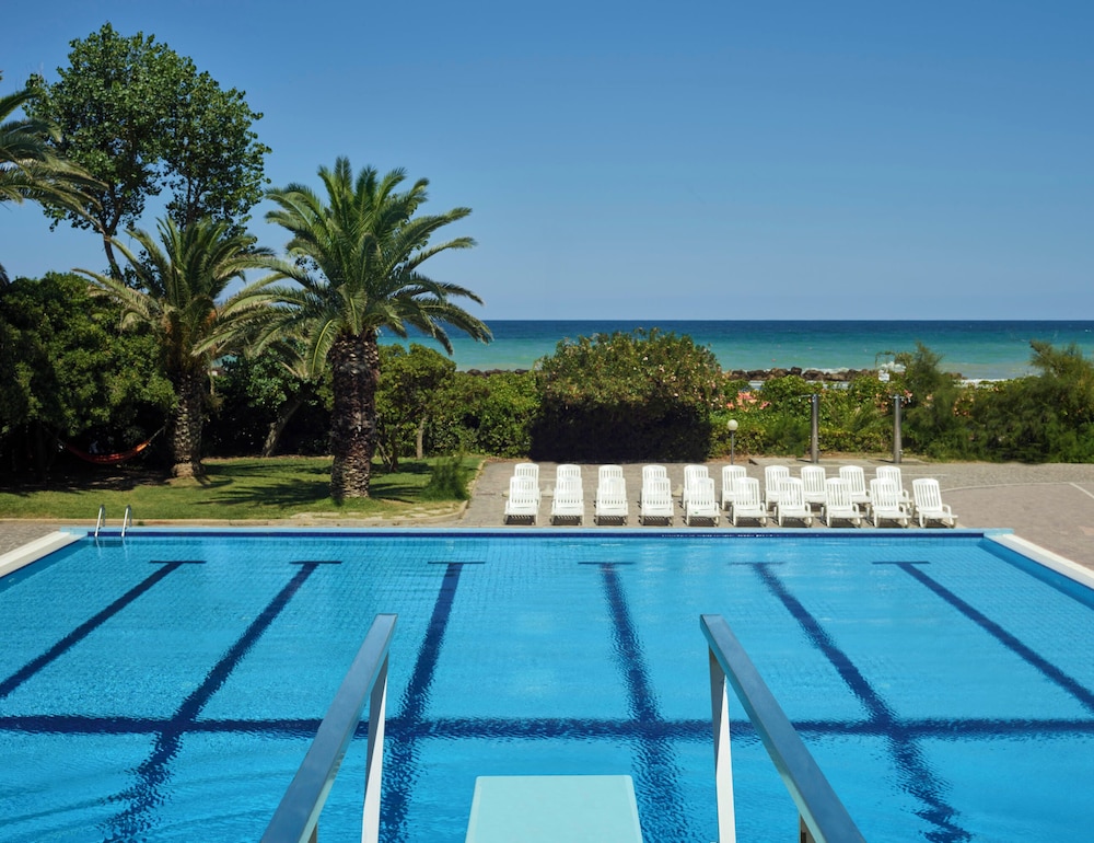 Serena Majestic Hotel - zdjęcie 2