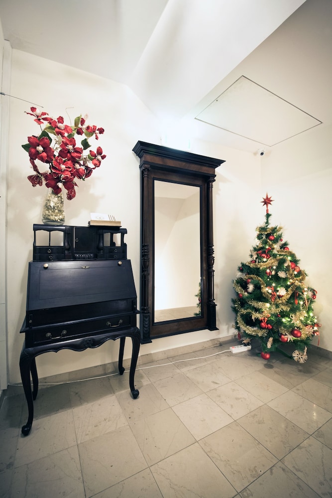 Aparthotel Grodzka 21 — Hotel building in Krakow, Lesser Poland