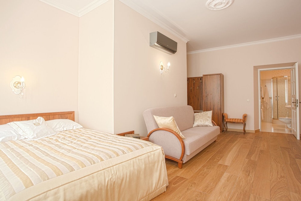 Aparthotel Grodzka 21 — Hotel rooms in Krakow, Lesser Poland