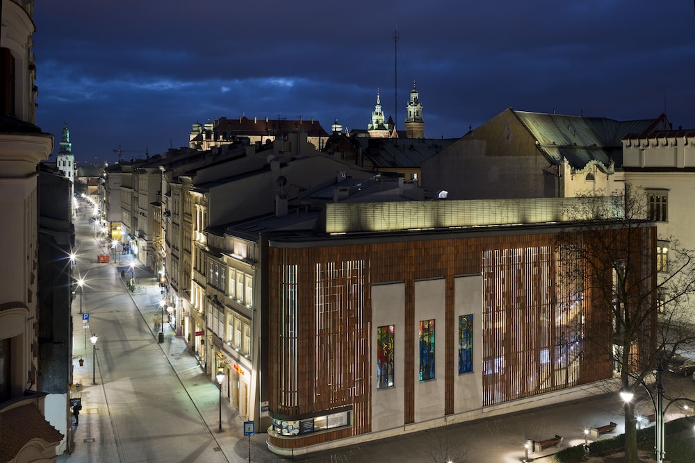 Aparthotel Grodzka 21 — Hotel building in Krakow, Lesser Poland