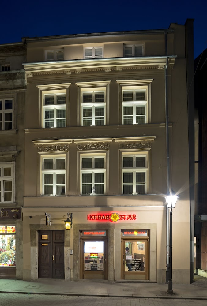 Aparthotel Grodzka 21 — Hotel building in Krakow, Lesser Poland