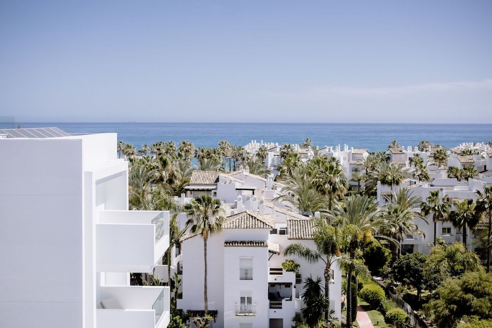 THE FLAG Hotel Marbella Estepona - Adults Recommended
