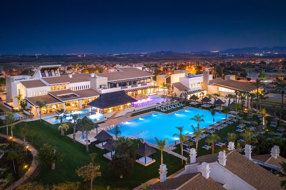 Ona Hacienda del Alamo Golf Resort — Swimming pool in Fuente Alamo, Region of Murcia