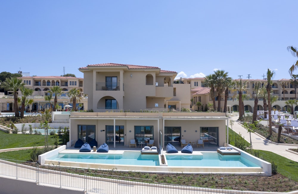 MERAVIA Leonardo Limited Edition - Adult Only — Hotel building in Afytos, Central Macedonia