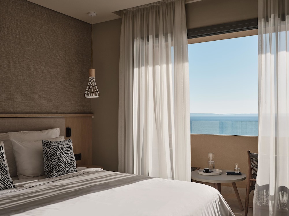 MERAVIA Leonardo Limited Edition - Adult Only — Hotel rooms in Afytos, Central Macedonia