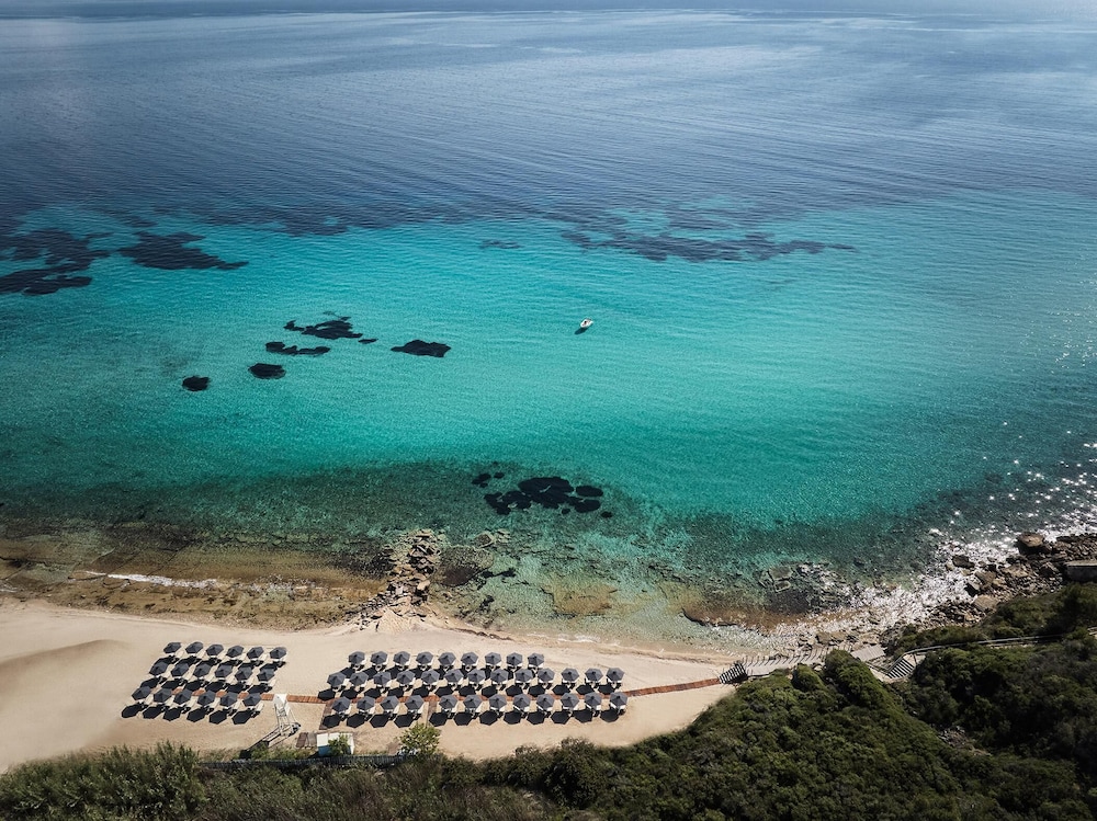 MERAVIA Leonardo Limited Edition - Adult Only — Beach in Afytos, Central Macedonia