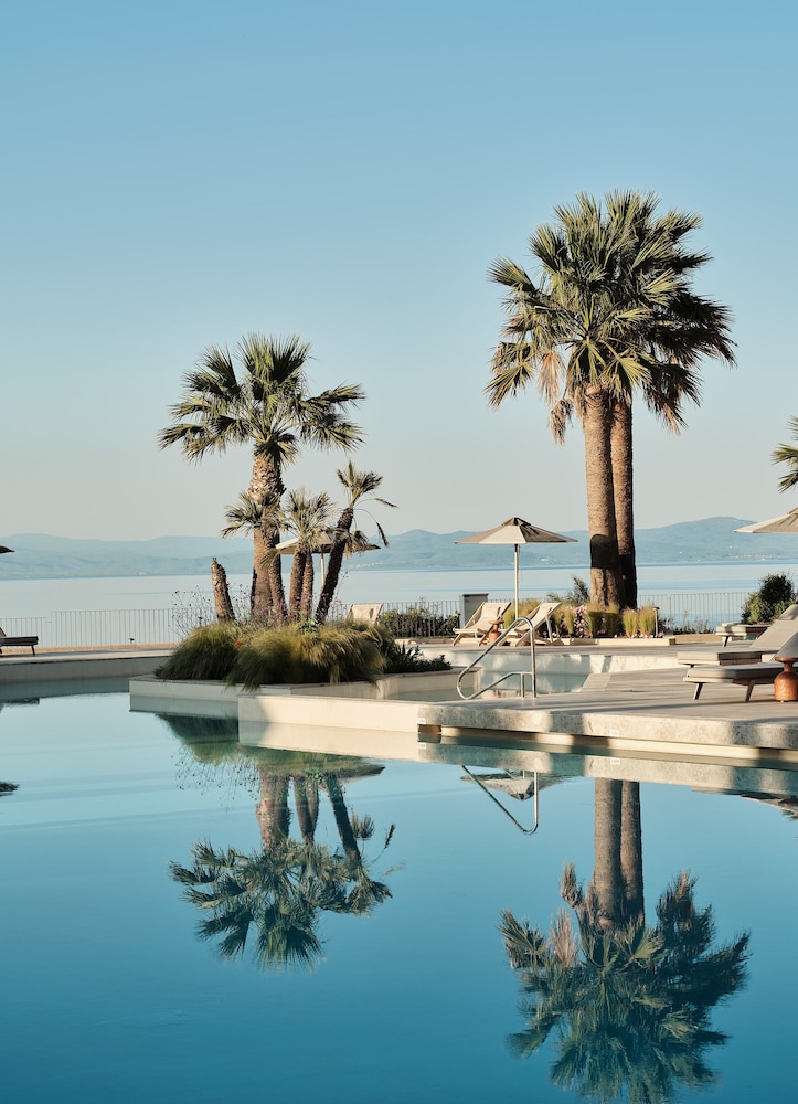 MERAVIA Leonardo Limited Edition - Adult Only — Swimming pool in Afytos, Central Macedonia